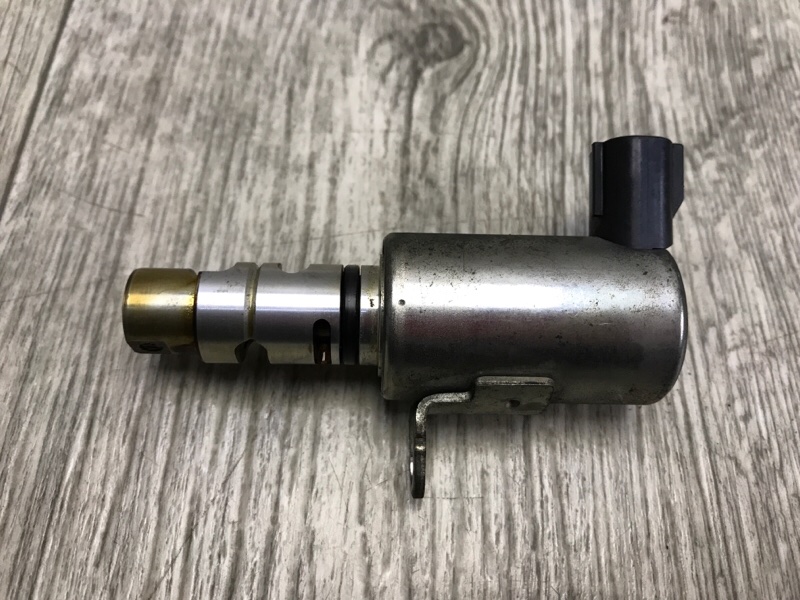 Клапан изменения фаз ГРМ MITSUBISHI OUTLANDER XL 05-13 2007 3.0 6B31 1028A053 Б/У