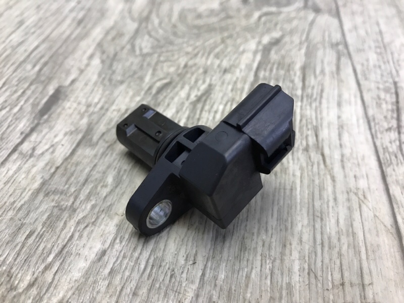 Датчик положения коленвала MITSUBISHI OUTLANDER XL 05-13 3.0 6B31