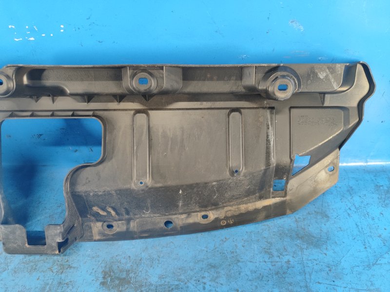 Накладка замка капота X-TRAIL/ROGUE T33 20- 2021 2.5 PR25DD