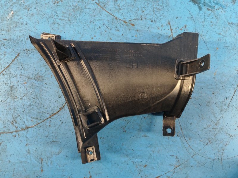 Воздухозаборник передний левый X-TRAIL/ROGUE T33 20- 2021 2.5 PR25DD