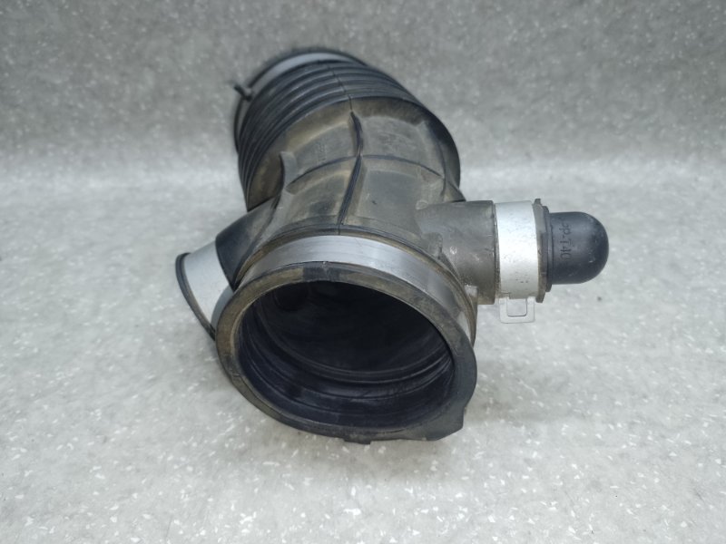 Патрубок воздушного фильтра X-TRAIL/ROGUE T32 13-20 2016 2.5 QR25DE