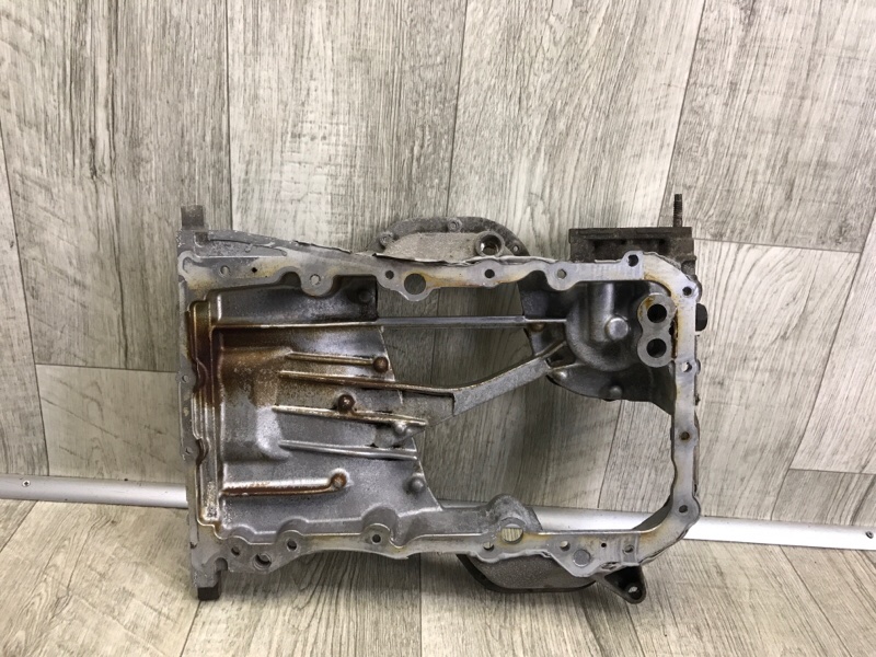 Поддон двигателя SIENNA 11-16 2014 3.5 2GR-FE