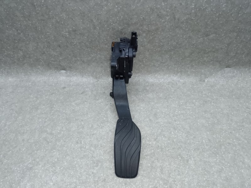 Педаль газа NISSAN X-TRAIL/ROGUE T32 13-20 2016 2.5 QR25DE 18002-4BA0A Б/У