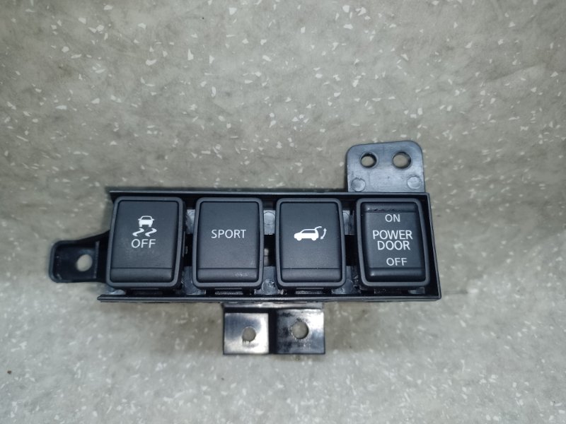 Блок кнопок консоли NISSAN X-TRAIL/ROGUE T32 13-20 2016 2.5 QR25DE 25145-3TA0A Б/У