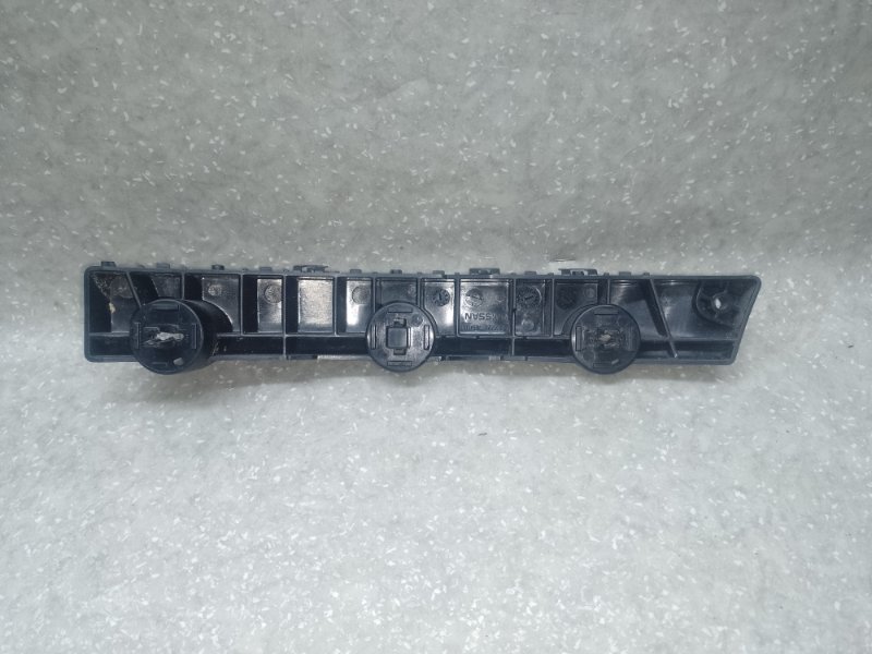 Кронштейн переднего бампера (на крыле) правый X-TRAIL/ROGUE T32 13-20 2016 2.5 QR25DE