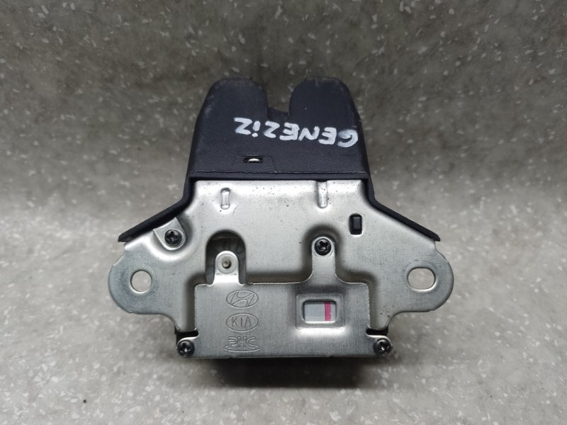 Замок крышки багажника GENESIS COUPE 09-16