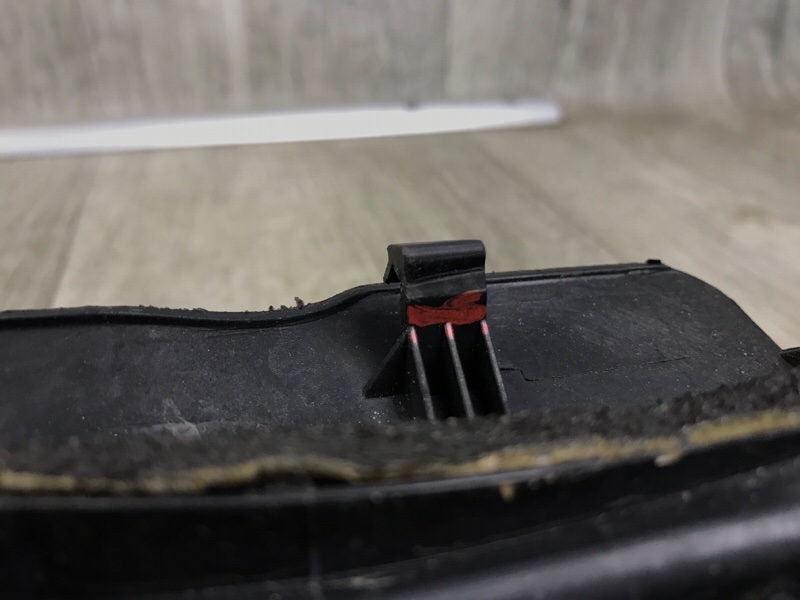 Пластик под лобовое стекло / Жабо CAMRY 55 14-17