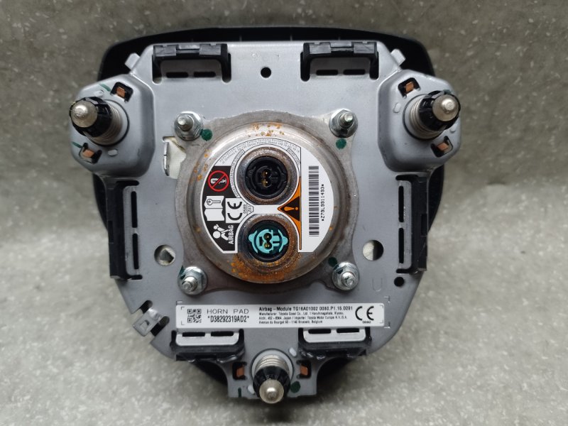 Подушка безопасности в руль CAMRY 70 17- 2019 2.5 A25AFKS