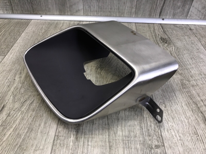 Насадка на глушитель правая LAND ROVER RANGE ROVER (L405) 12-22