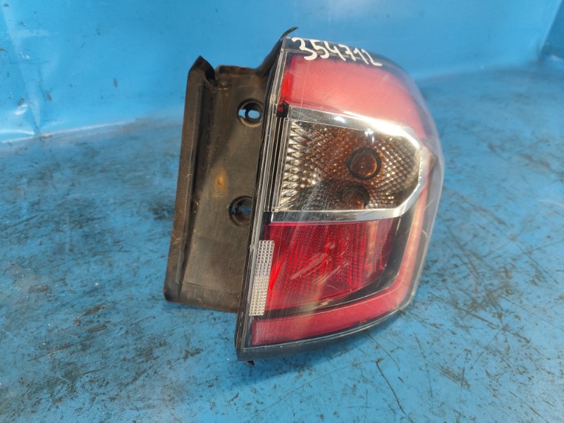 Фонарь наружный правый FORD ESCAPE 12-19