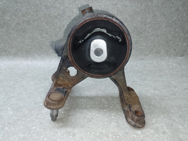 Подушка двигателя задняя RAV4 05-12 2006 2.4 2AZFE