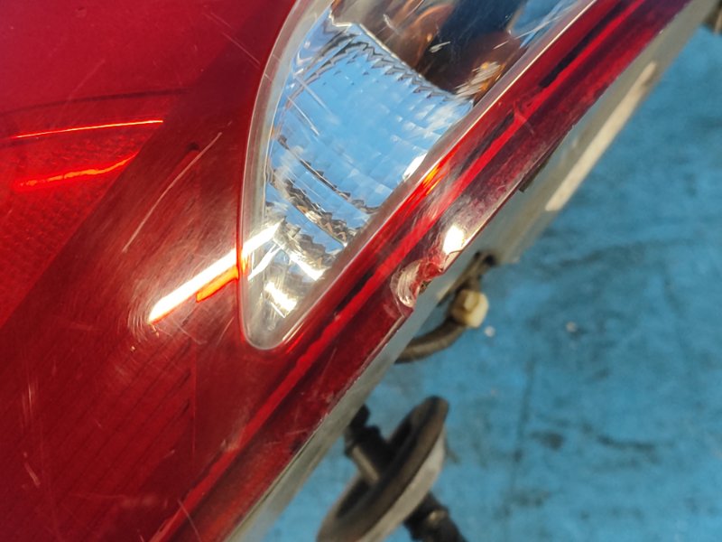 Фонарь наружный левый HYUNDAI ELANTRA AD 16-