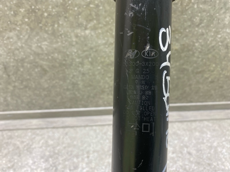 Амортизатор задний ELANTRA MD 10-15 2013 1.8 G4NB