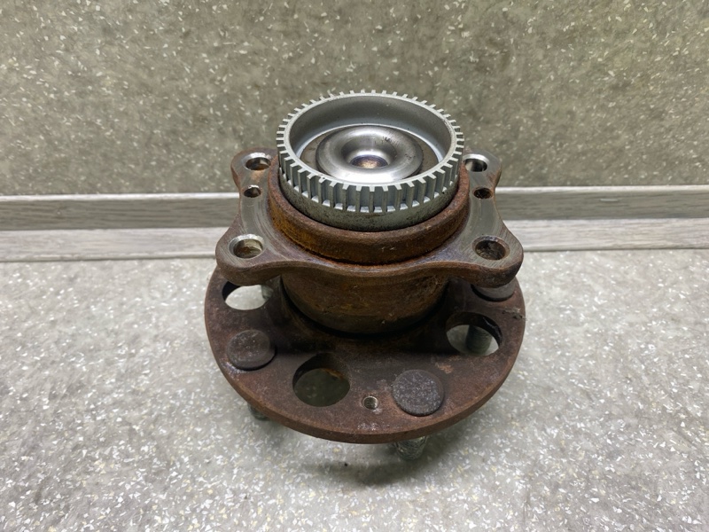 Ступица задняя ELANTRA MD 10-15 2013 1.8 G4NB