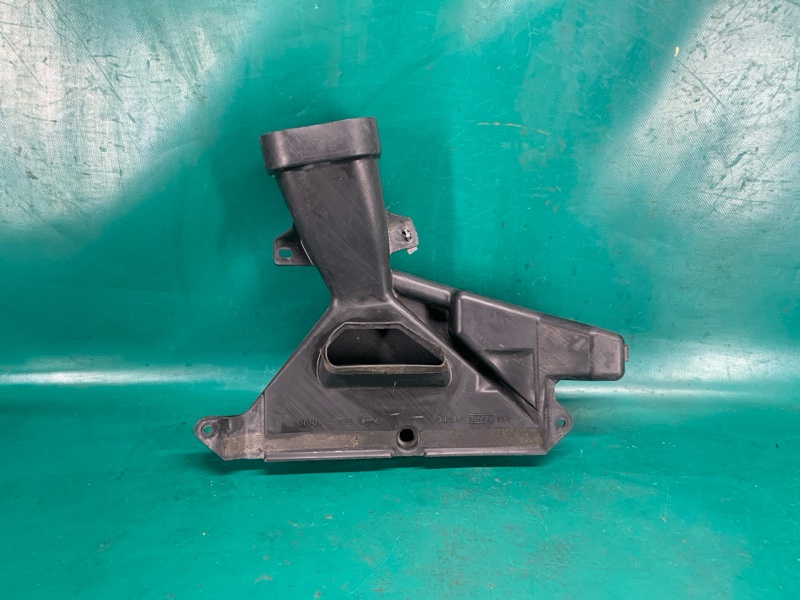 Воздухозаборник AVALON 05-12 2006 3.5 2GR-FE Воздухозаборник AVALON 05-12 2006 3.5 2GR-FE