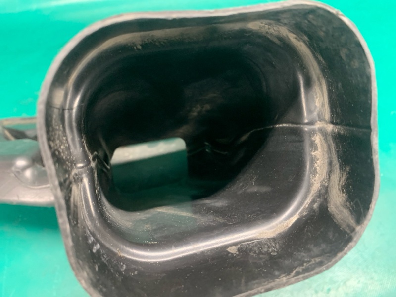 Воздухозаборник AVALON 05-12 2006 3.5 2GR-FE Воздухозаборник AVALON 05-12 2006 3.5 2GR-FE