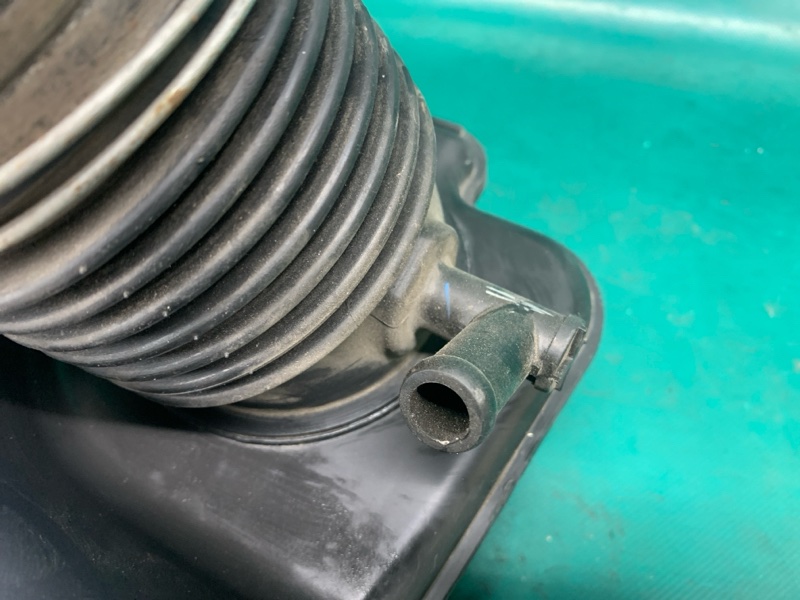 Резонатор воздушного фильтра TOYOTA AVALON 05-12 3.5 2GR-FE