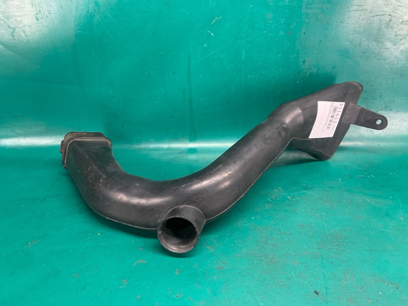 Патрубок воздушного фильтра TOYOTA AVALON 05-12 2006 3.5 2GR-FE 17751AD010 Б/У