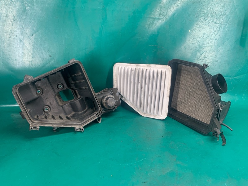 Корпус воздушного фильтра TOYOTA AVALON 05-12 2006 3.5 2GR-FE 17700AD013 Б/У