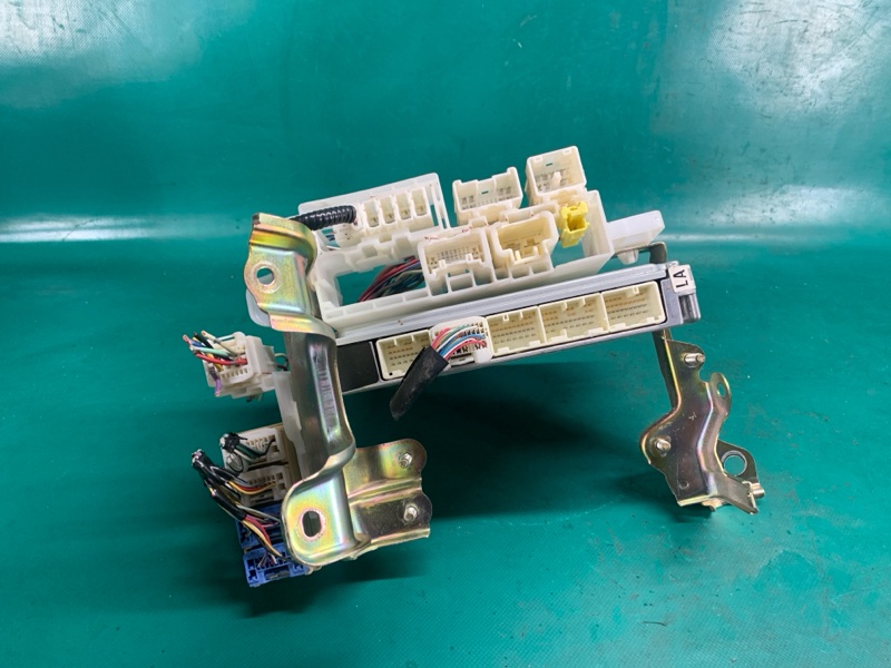 Блок управления двигателем TOYOTA AVALON 05-12 3.5 2GR-FE Блок управления двигателем TOYOTA AVALON 05-12 3.5 2GR-FE