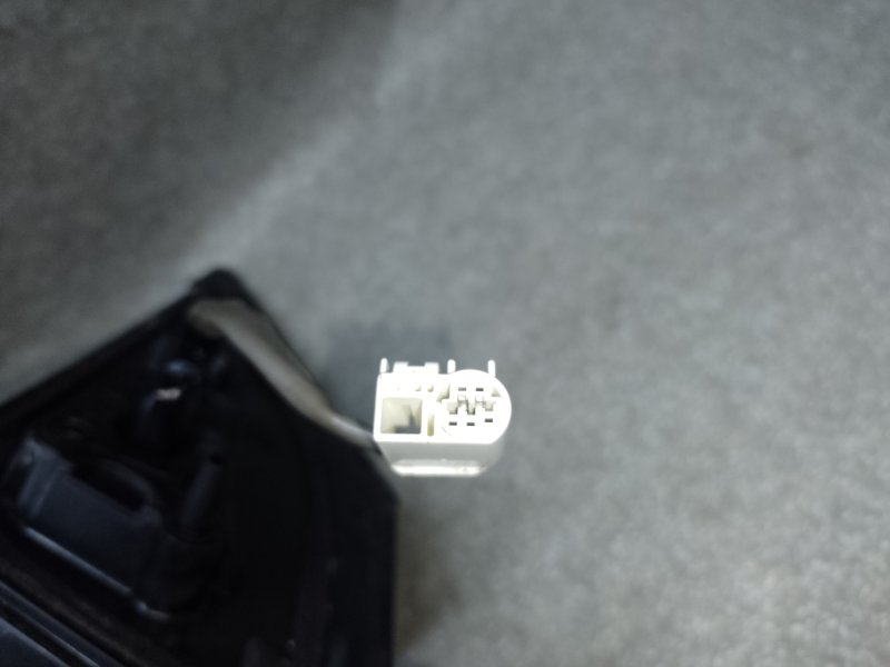 Зеркало левое RAV4 05-12 2006 2.4 2AZFE