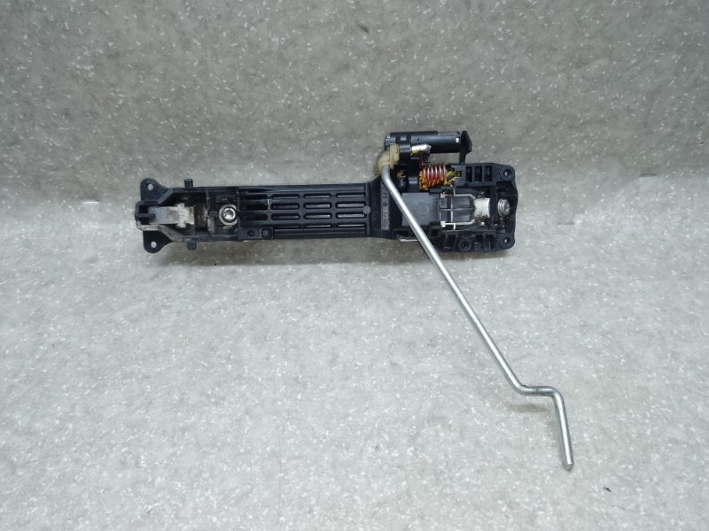 Ручка двери наружная передняя правая RAV4 05-12 2006 2.4 2AZFE Ручка двери наружная передняя правая RAV4 05-12 2006 2.4 2AZFE