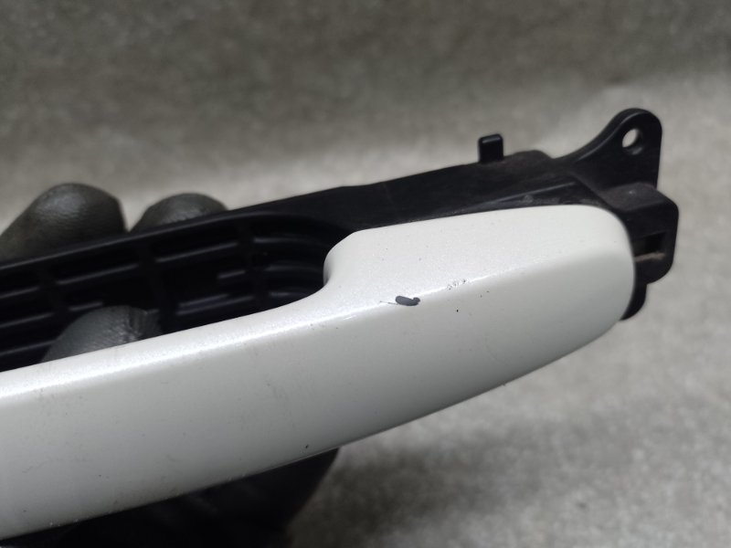 Ручка двери наружная передняя правая RAV4 05-12 2006 2.4 2AZFE Ручка двери наружная передняя правая RAV4 05-12 2006 2.4 2AZFE