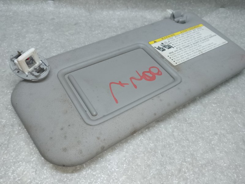 Козырек солнцезащитный левый TOYOTA RAV4 05-12 2.4 2AZFE