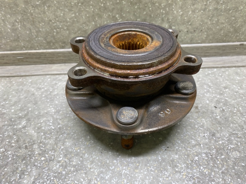 Ступица передняя 3 BM 13-19 Ступица передняя 3 BM 13-19