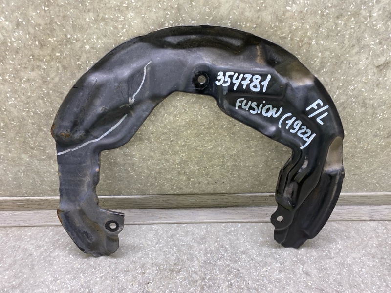 Защита тормозного диска передняя левая FORD FUSION 14- 2019 C20EDEF DG9Z-2K005-B Б/У