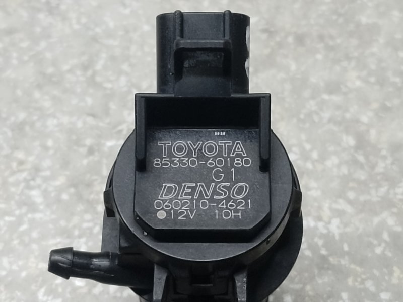 Насос омывателя стекла задний RAV4 05-12 2006 2.4 2AZFE Насос омывателя стекла задний RAV4 05-12 2006 2.4 2AZFE