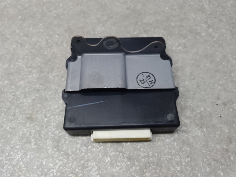 Блок управления раздаточной коробкой RAV4 05-12 2006 2.4 2AZFE