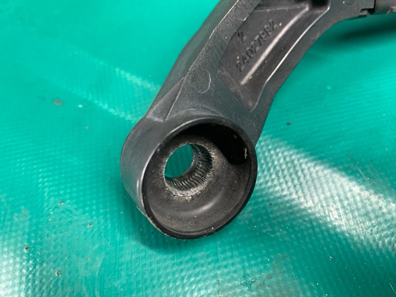 Поводок стеклоочистителя передний правый AVALON 05-12 2006 3.5 2GR-FE