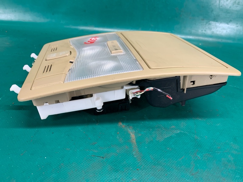 Плафон салона AVALON 05-12 2006 3.5 2GR-FE Плафон салона AVALON 05-12 2006 3.5 2GR-FE