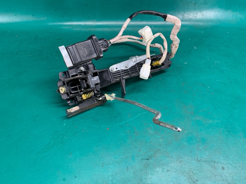 Ручка двери наружная передняя правая AVALON 05-12 2006 3.5 2GR-FE