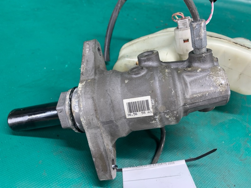 Главный тормозной цилиндр TOYOTA AVALON 05-12 3.5 2GR-FE