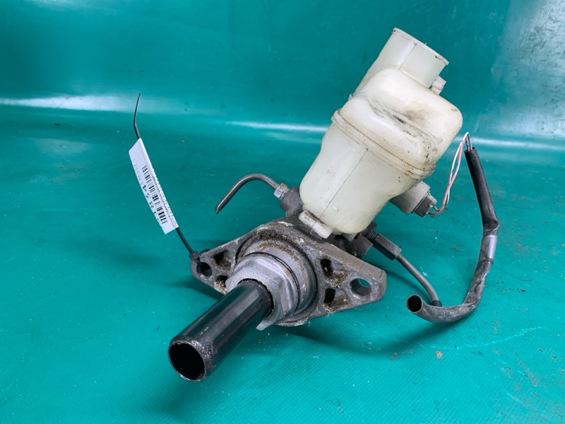 Главный тормозной цилиндр AVALON 05-12 2006 3.5 2GR-FE