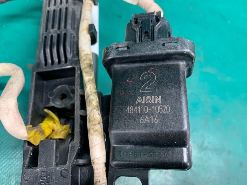 Ручка двери наружная задняя правая AVALON 05-12 2006 3.5 2GR-FE