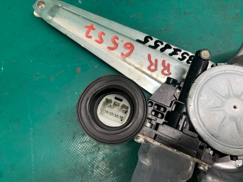 Стеклоподъемник задний правый AVALON 05-12 2006 3.5 2GR-FE Стеклоподъемник задний правый AVALON 05-12 2006 3.5 2GR-FE