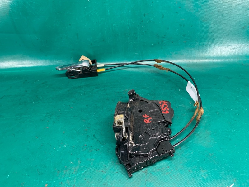 Замок двери передний правый TOYOTA AVALON 05-12 2006 3.5 2GR-FE 69030AC080 Б/У