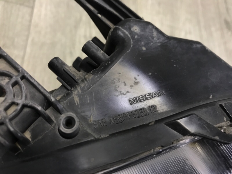 Фара правая X-TRAIL/ROGUE T32 13-20 Внедорожник