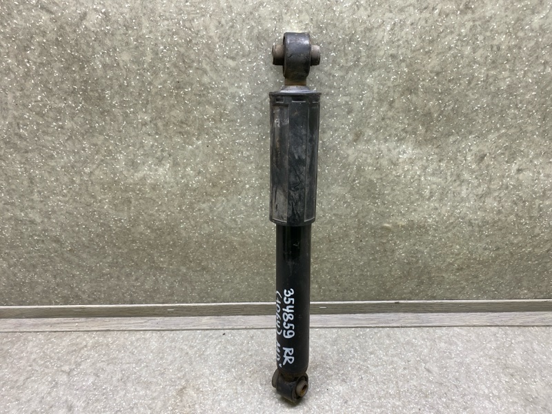 Амортизатор задний HYUNDAI ELANTRA MD 10-15 2013 1.8 G4NB 55300-3X200 Б/У