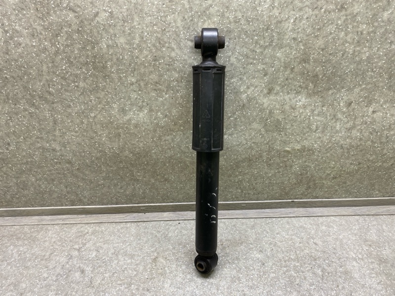 Амортизатор задний ELANTRA MD 10-15 2013 1.8 G4NB