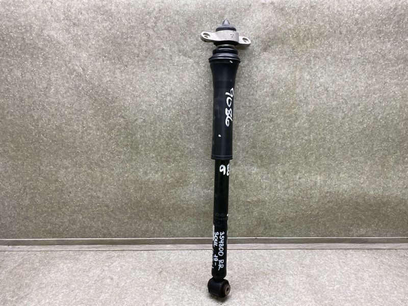 Запчасть амортизатор задний KIA SOUL SK3 19- 2021 G4FJ 1.6 55307-K0600 Б/У Амортизатор задний KIA SOUL SK3 19- 2021 G4FJ 1.6 55307-K0600 Б/У