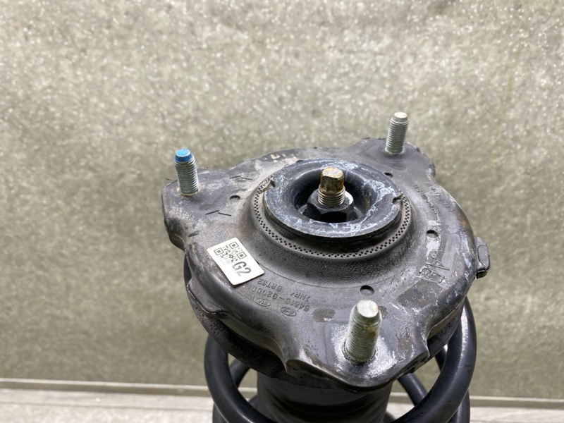 Амортизатор передний левый KIA SOUL SK3 19- G4FJ 1.6 Амортизатор передний левый KIA SOUL SK3 19- G4FJ 1.6