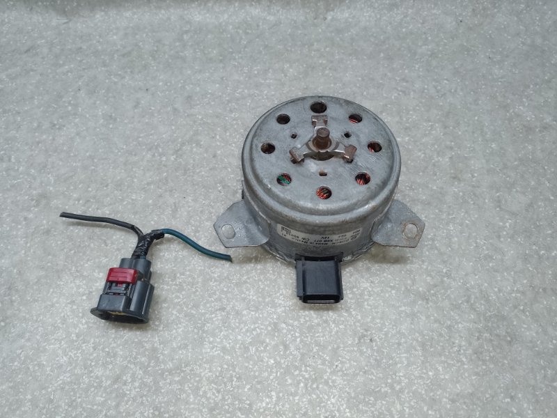 Мотор вентилятора охлаждения DODGE JOURNEY 08-20 2008 3.5 EGF 68038241AA Б/У