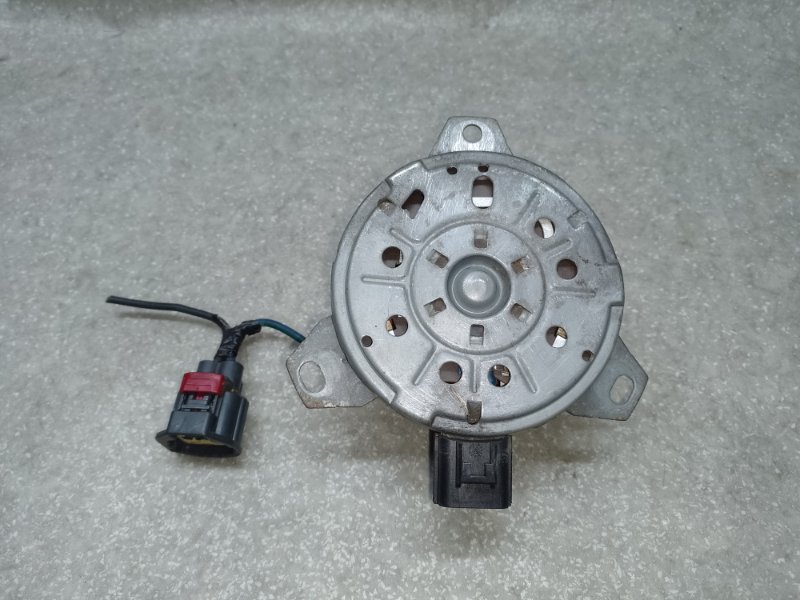 Мотор вентилятора охлаждения JOURNEY 08-20 2008 3.5 EGF