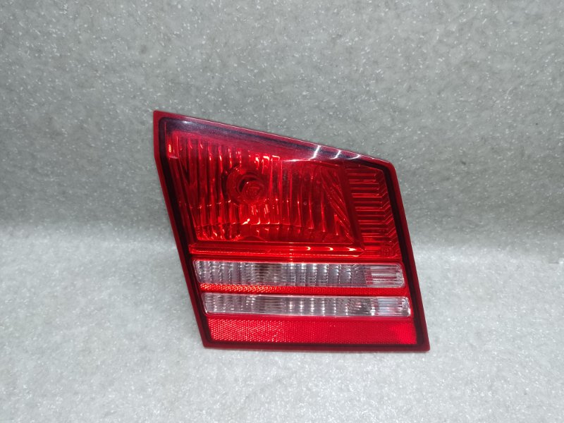 Фонарь внутренний левый DODGE JOURNEY 08-20 2008 3.5 EGF 4806369AB Б/У