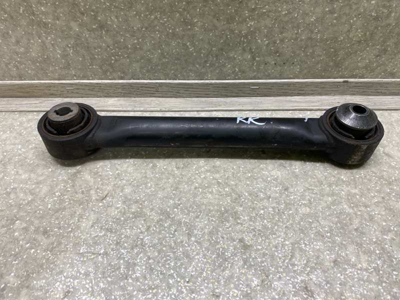 Рычаг задней подвески поперечный нижний FORD FUSION 14- 2019 C20EDEF DG9Z-5K898-A Б/У