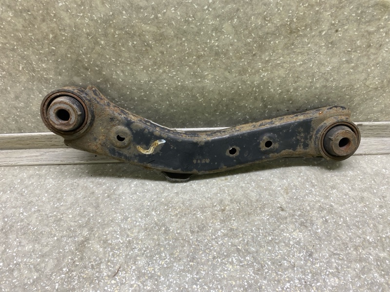 Рычаг задней подвески поперечный верхний SANTA FE (DM) 12-18 2013 2.0 G4KH